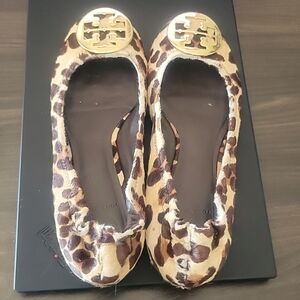 Tory Burch Reva Calf Hair Flats Cheetah Leopard Print Size 8